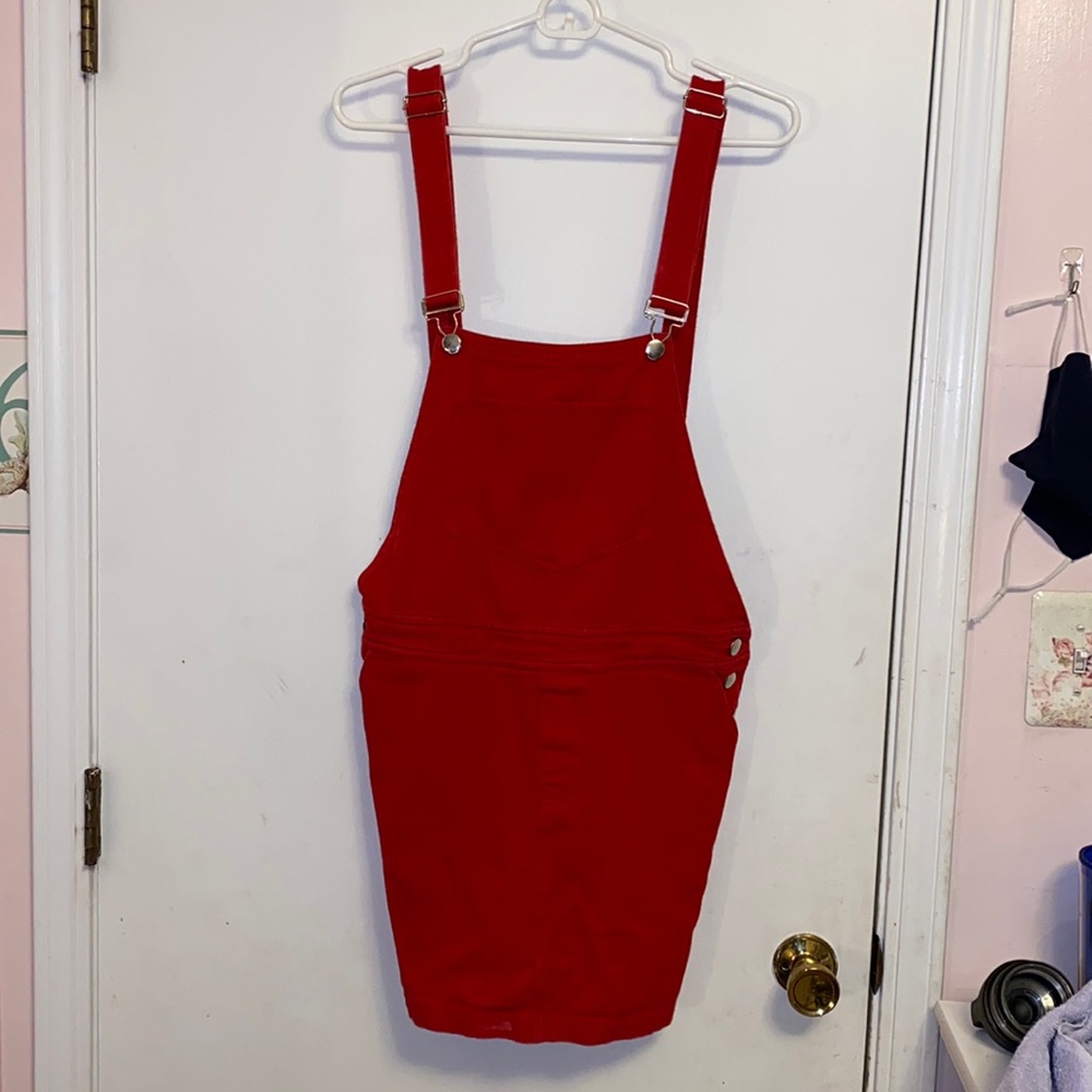 From Forever 21, Medium, and red